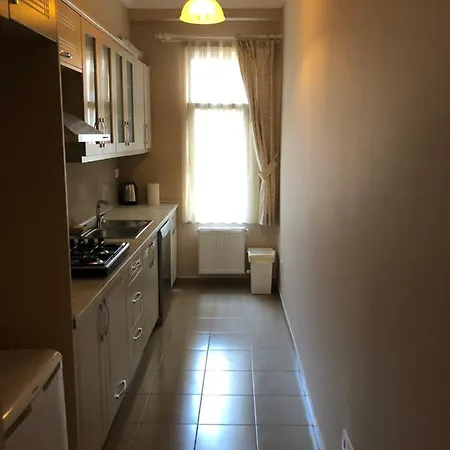 Vagabond Apartments